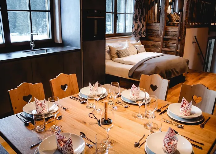 Stadl Hotel apartamentowy Ischgl