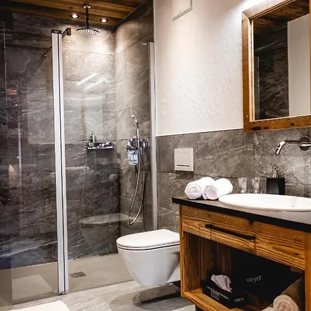 Stadl Lejlighedshotel 4*