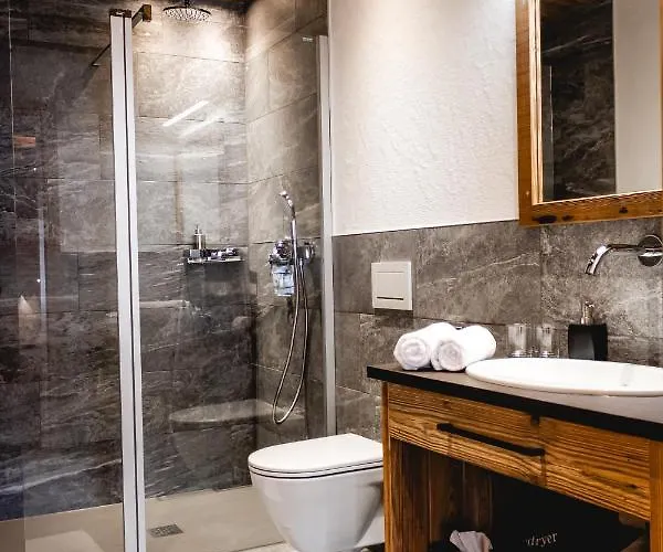 Stadl Lejlighedshotel 4*